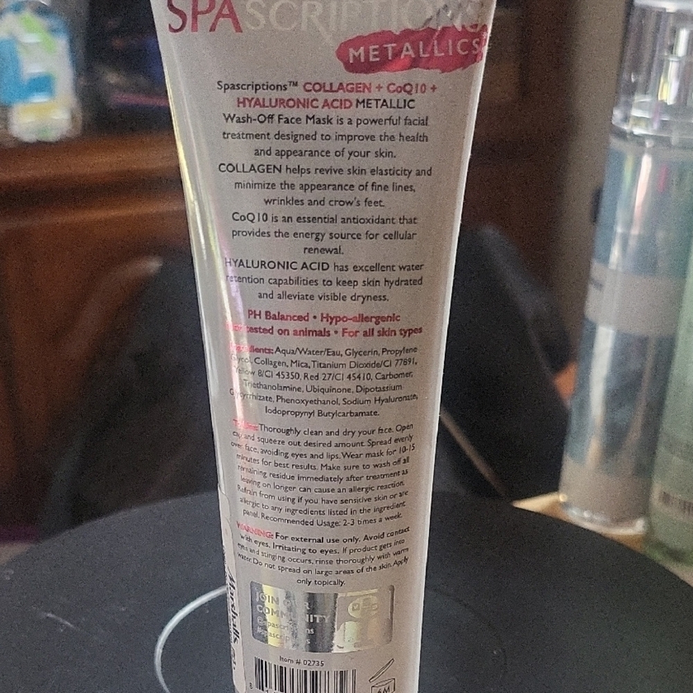 SpaScriptions Metallic Face Mask - Picture 5 of 6